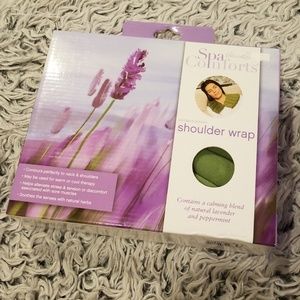 Lavender peppermint shoulder wrap